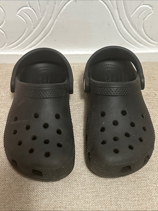 CROCS Other - Boys crocs size 11